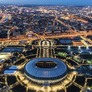 Mardi 15 mai: une vue aérienne du stade Luzhniki à Moscou, à un mois du début du Mondial de football en Russie. [Keystone - AP Photo/Dmitry Serebryakov]