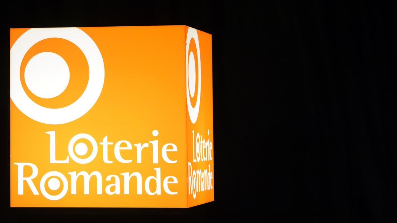 Le logo de la Loterie romande, photographié à Lausanne en 2013. [KEYSTONE - Laurent Gillieron]