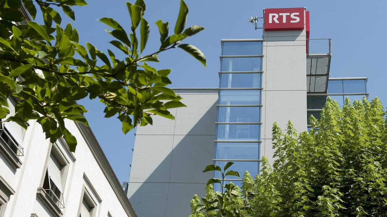 La façade du bâtiment de la RTS Radio Suisse Romande à Lausanne. [keystone - Sandro Campardo]