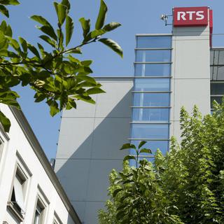 La façade du bâtiment de la RTS Radio Suisse Romande à Lausanne. [keystone - Sandro Campardo]