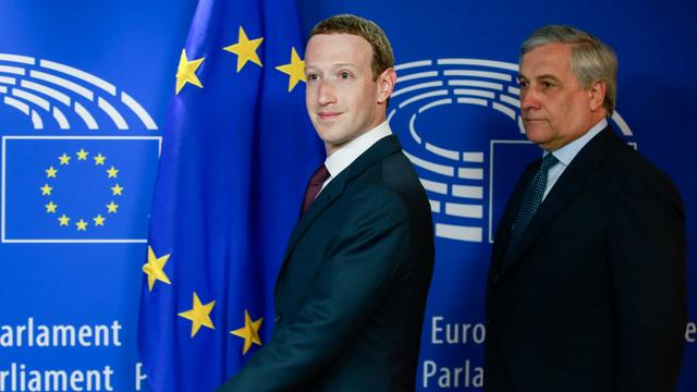 Marc Zuckerberg lors de son arrivée au Parlement européen de Bruxelles le 22 mai. [EPA/Keystone - Stéphanie Lecocq]