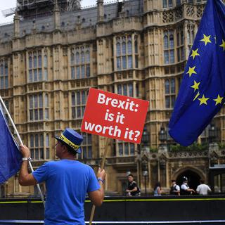 Le Royaume-Uni et l’Union européenne se préparent à un éventuel échec des négociations sur le Brexit. [Keystone - Andy Rain]