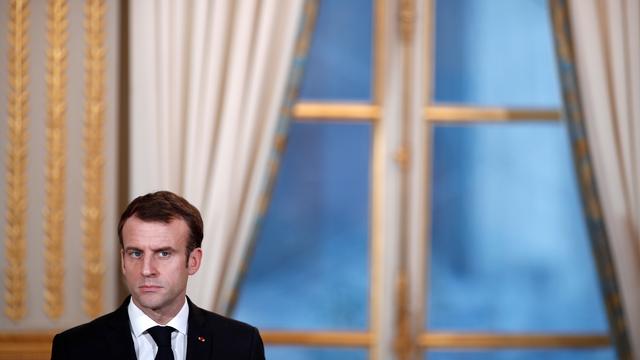 Le président français Emmanuel Macron prononcera son discours de fin d'année lundi soir. [Reuters - Benoit Tessier/Pool]