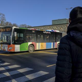 Le Premier ministre libéral luxembourgeois Xavier Bettel a récemment annoncé que la gratuité des transports en commun serait une réalité à partir de 2020. [Keystone - EPA - Julien Warnand]