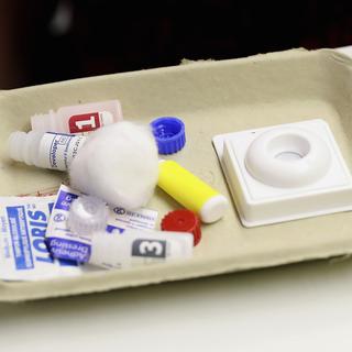 Un test de dépistage du VIH. [Reuters - Chris Jackson]