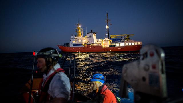 L'Aquarius, navire de sauvetage affrété par deux ONG, vient en aide au migrants en Méditerranée. [AFP - Federico Scopa]