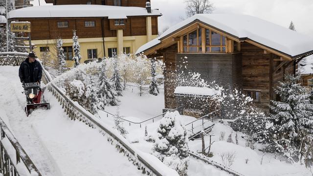 Lors de précédentes chutes de neige dans les Alpes vaudoises, le 28 décembre 2017. [Keystone - Jean-Christophe Bott]