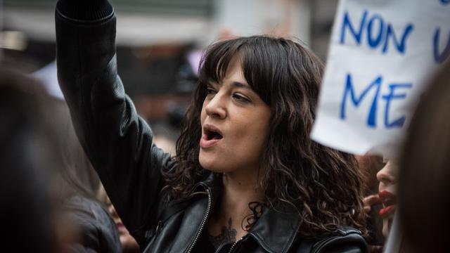 Asia Argento lors d'une manifestation à Rome. [NurPhoto/AFP - Andrea Ronchini]