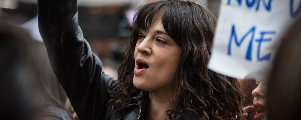 Asia Argento lors d'une manifestation à Rome. [NurPhoto/AFP - Andrea Ronchini]