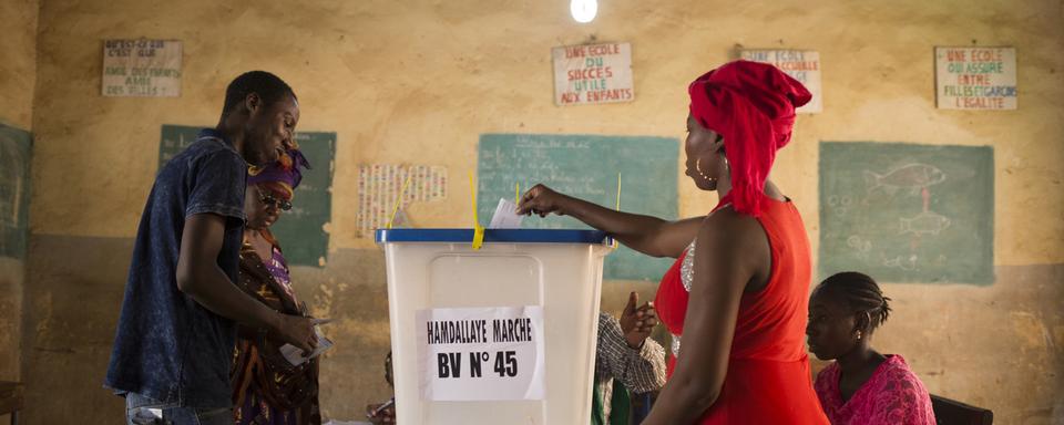 Bureau de vote à Bamako, dimanche 12.08.2018. [AP/Keystone - Annie Risemberg]