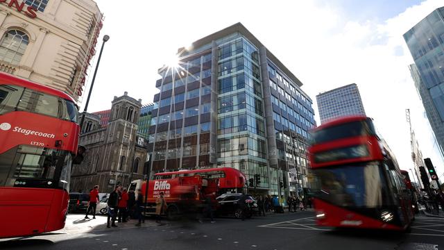 Le bâtiment qui abrite les bureaux de Cambridge Analytica à Londres. [AFP - Daniel Leal-Olivas]