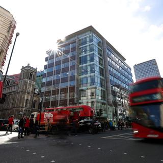 Le bâtiment qui abrite les bureaux de Cambridge Analytica à Londres. [AFP - Daniel Leal-Olivas]