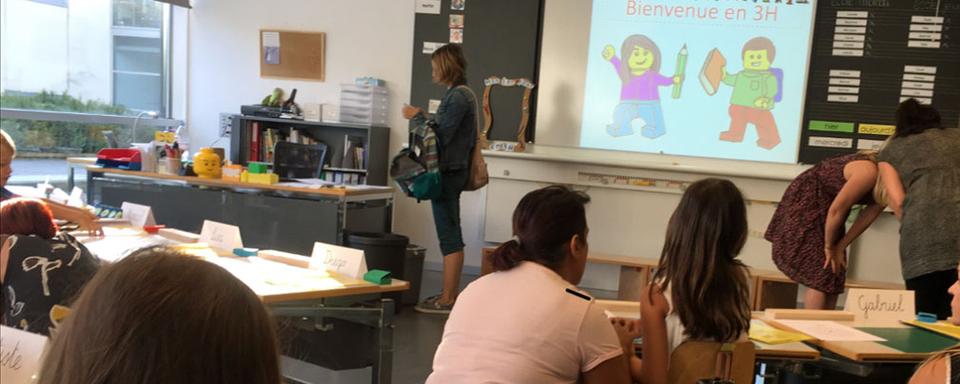 Rentrée scolaire à Bulle (FR), dans une classe de 3H. [RTS - Pierre-Etienne Joye]