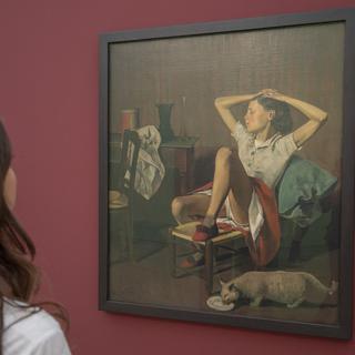 "Thérèse rêvant", un tableau de Balthus datant de 1938 est exposé par la Fondation Beyeler à Riehen, Bâle, jusqu'au 1er janvier 2019. [Keystone - Patrick Straub]
