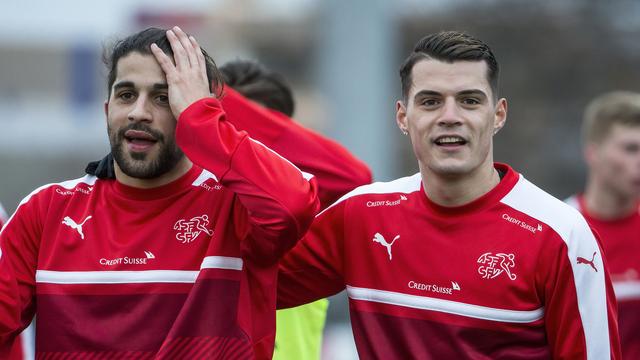 Ricardo Rodriguez et Granit Xhaka, ici avec l'équipe de Suisse seront adversaires jeudi. [Alexandra Wey]