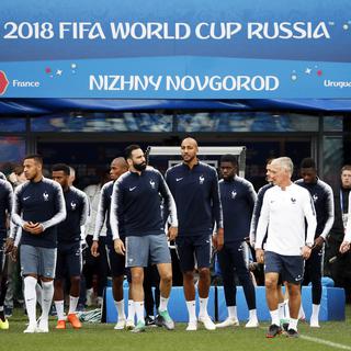 L'équipe de France affrontera l'Uruguay pour la petite finale de la Coupe du monde de football 2018. [EPA/Keystone - Franck Robichon]
