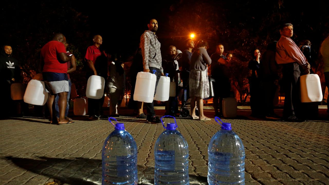 Cap Town sera la première ville à subir une pénurie d'eau. [Reuters - Mike Hutchings]