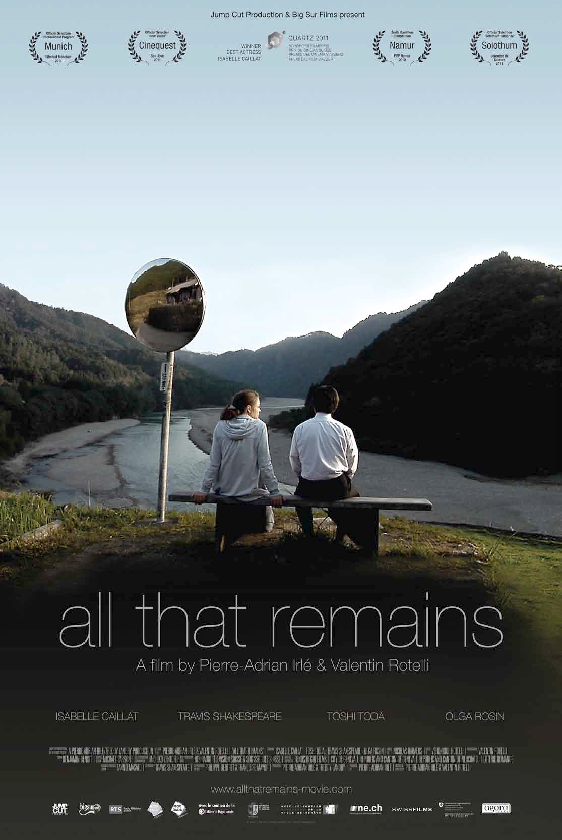 Affiche de "All that remains", un film de Pierre-Adrian Irlé et Valentin Rotelli [RTS - Jump Cut Production, Big Sur Films]