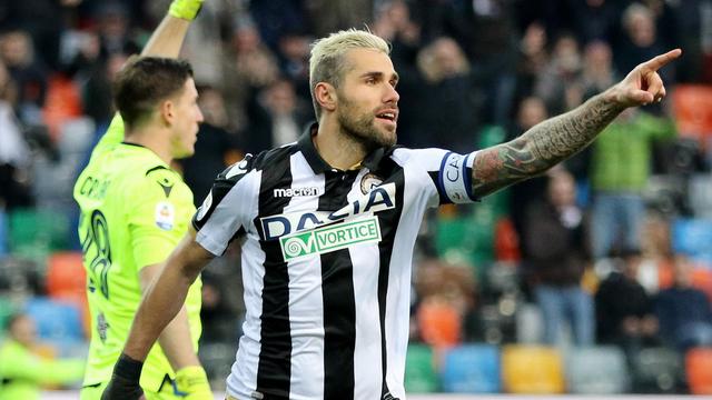 Valon Behrami termine l'année de la meilleure des façons. [Lancia]