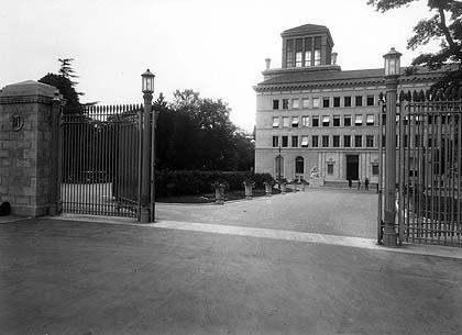 Le premier bâtiment du BIT, construit par le vaudois Georges Epitaux [notreHistoire.ch]