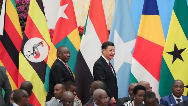 Le président sud-africain Cyril Ramaphosa et le président chinois Xi Jinping au 7e Forum sur la coopération sino-africaine. [Keystone - Lintao Zhang/ Pool]