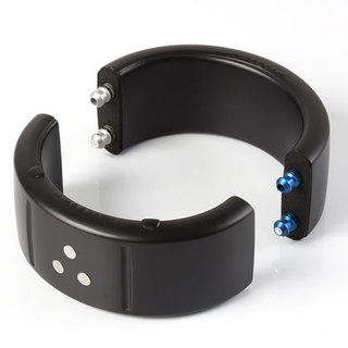 Le bracelet électronique développé par Geosatis. [Geosatis]