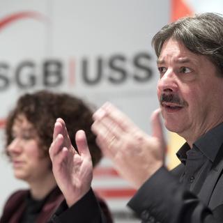 Le président de l'Union syndicale suisse (USS) Paul Rechsteiner lors d'une conférence de presse. (Image d'archive) [keystone - Anthony Anex]