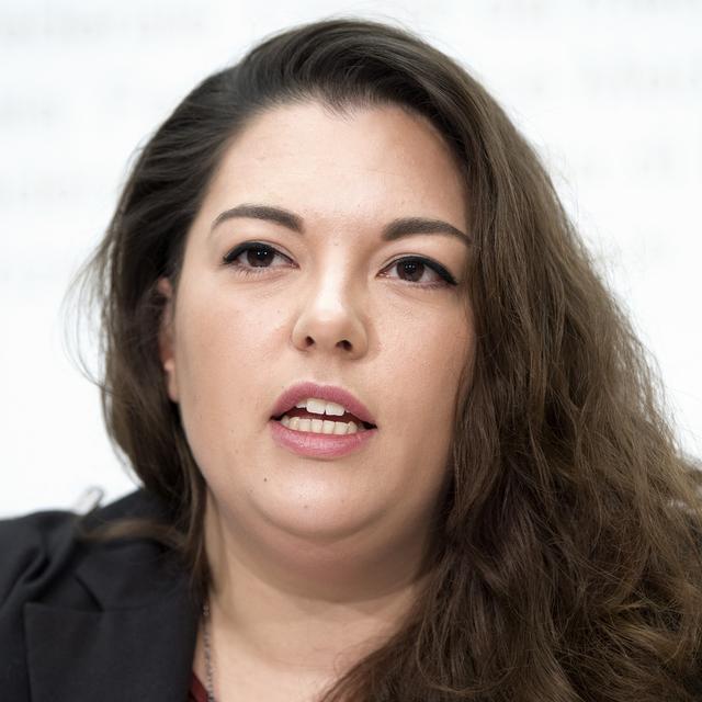 La présidente des Jeunes socialistes Tamara Funiciello a vivement réagi à la directive sexiste d'une école bernoise. [Keystone - Peter Schneider]