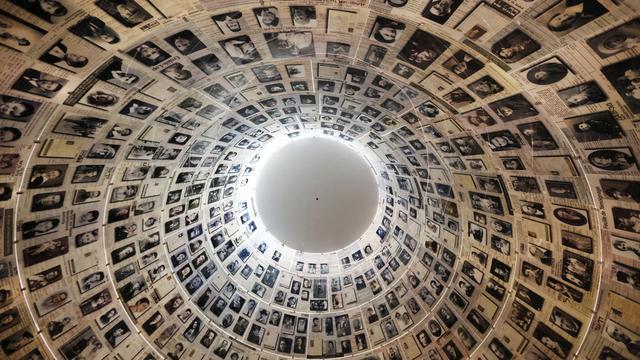 Le dôme des noms des victimes de la Shoah de Yad Vashem. [Reuters - Jason Reed]
