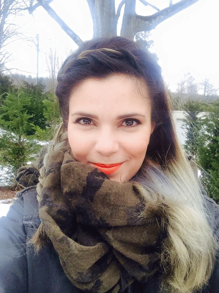 Leïla Roelli, Ré-Enchanteuse du Monde, initiatrice du mois sans supermarché en suisse romande. Blog "En vert et contre tout". [En Vert Et Contre Tout]