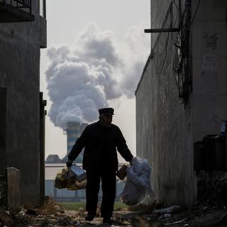 La Chine adopte le "pollueur-payeur". [Reuters - Thomas Peter]