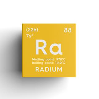 Le radium est très radioactif.
Aleksander
Fotolia [Aleksander]