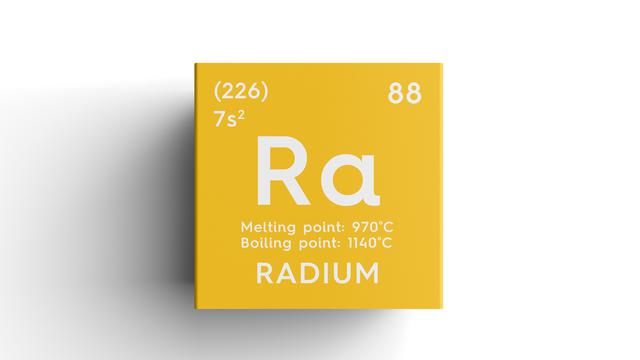 Le radium est très radioactif.
Aleksander
Fotolia [Aleksander]