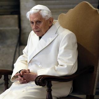 Benoît XVI a été le premier pape à démissionner. [Keystone - AP Photo/Gregorio Borgia]