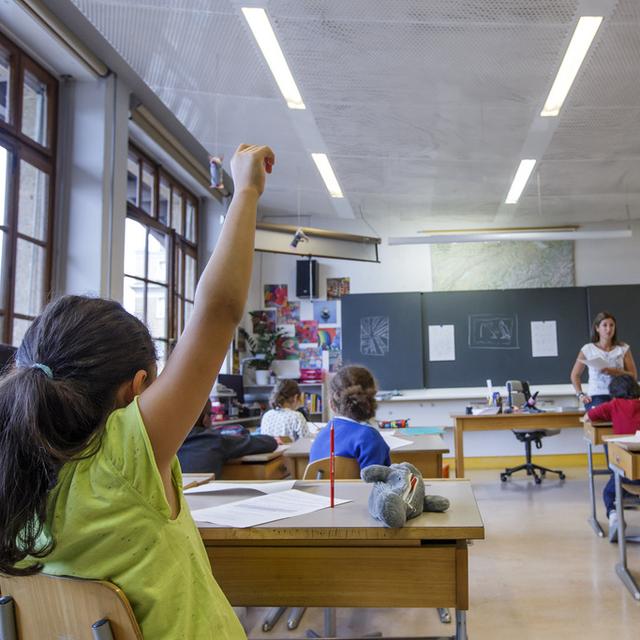 Les professeurs pourraient manquer en Valais en 2020, surtout dans les petits degrés. [Keystone - Salvatore Di Nolfi]