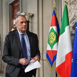 Carlo Cottarelli, Premier ministre italien fraîchement désigné, photographié dans le palais du Quirinal le 28 mai 2018. [EPA/Keystone - Alessandro Di Meo]