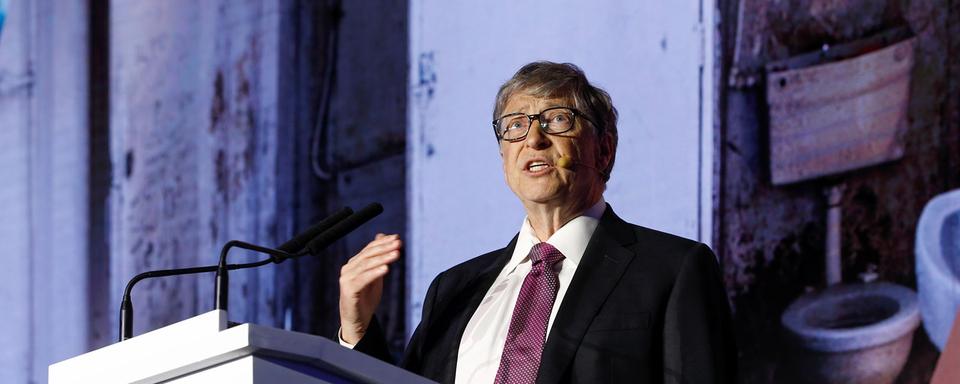 Bill Gates défend son projet de toilettes pour tous à Pékin, 06.11.2018. [Reuters - Thomas Peter]