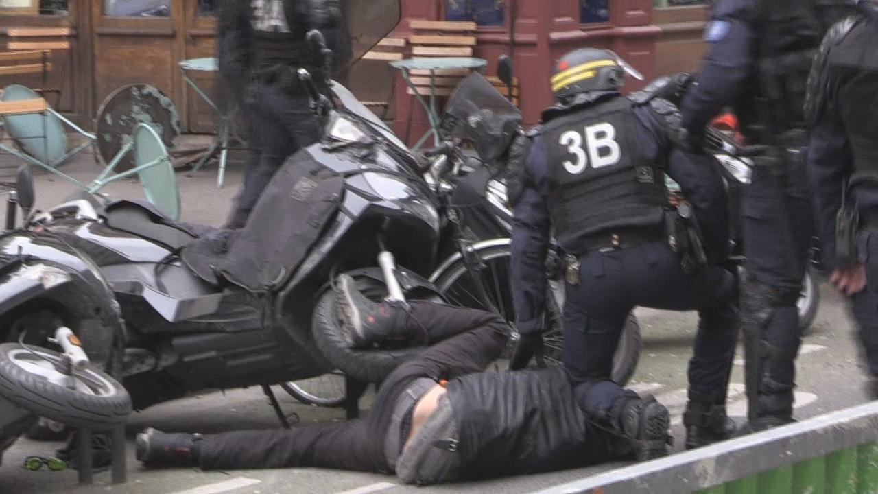 Les heurts ont opposé les manifestants aux forces de l'ordre à Paris jeudi. [AFP]
