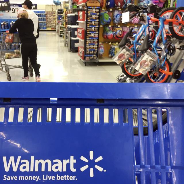 Walmart cesse de vendre des armes ou des munitions aux jeunes de moins de 21 ans. [AP/Keystone - Elise Amendola]