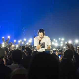 Le rappeur français Lomepal sur la scène du festival Antigel à Genève, le 11 février 2018. [Festival Antigel - François Volpe]