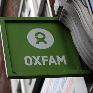 Le logo d'Oxfam, dans le centre de Londres. [Keystone - Simon Dawson]