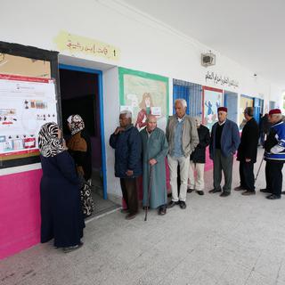 Les Tunisiens votent pour les premières élections municipales depuis la révolution de 2011. [EPA/Keystone - Mohamed Messara]