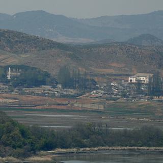 Le sommet aura lieu près de la ligne de démarcation entre les deux Corées. [EPA/Keystone - Jeon Heon-Kyun]