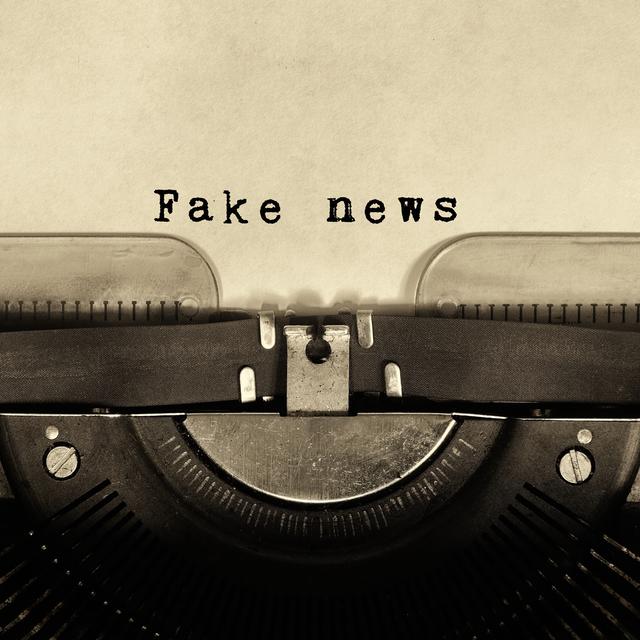 La formule "fake news" est désormais utilisée à toutes les sauces. [Fotolia - cn0ra]