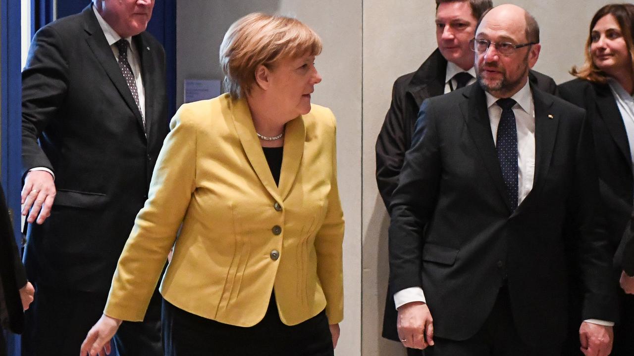 Les deux leaders vont négocier pour tenter de former un gouvernement en Allemagne. (photo prise le 12 février 2017) [KEYSTONE - Bernd von Jutrczenka]