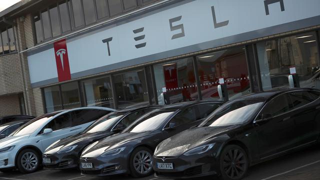 Tesla veut se différencier de ses concurrents. [Reuters - Hannah McKay]