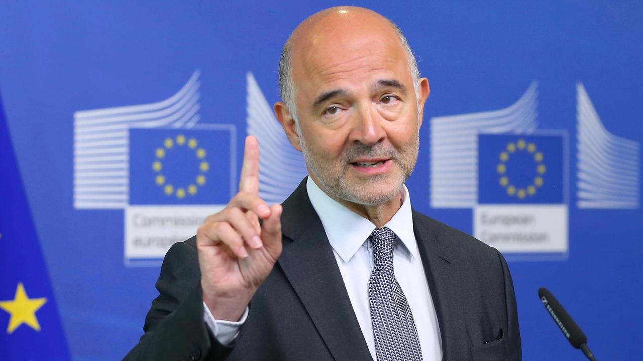 Pierre Moscovici, commissaire européen aux Affaires économiques et financières. [AFP - Dursun Aydemir/ANADOLU AGENCY]