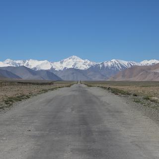 L'attaque s'est produite sur la route M41, plus connue sous le nom de Pamir Highway, au Tadjikistan. (Photo d'illustration) [Wikimedia Commons - Hylgeriak]