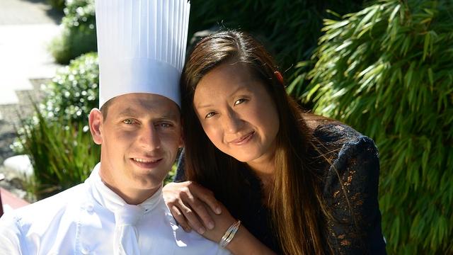 Jérémy Desbraux et sa compagne Anaëlle Roze succéderont à Georges et Andrea Wenger à la tête du Restaurant du Noirmont. [photos ldd]