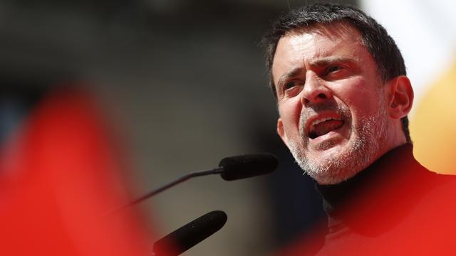 Manuel Valls lors d'une manifestation organisée par la Société civile catalane à Barcelone en mars 2018. [AFP - Pau Barrena]